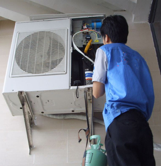 金东空调开机无反应维修